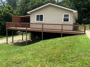 788 Critchfield St, Millersburg, OH 44654