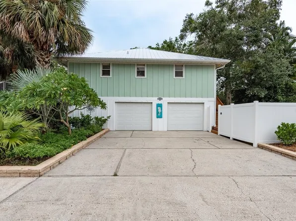 737 Ohio Ave, Palm Harbor, FL 34683