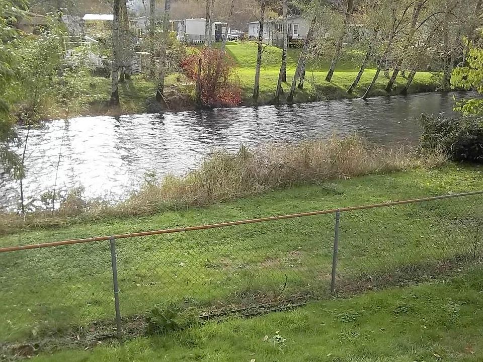 2nd image of 1198 N River Bend Rd