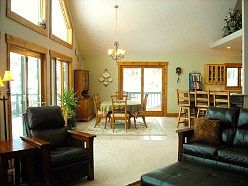 5th image of 113 Honeysuckle Ct