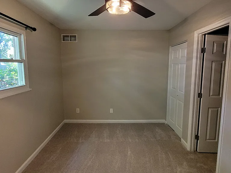 3712 Atlas St — Photo 8