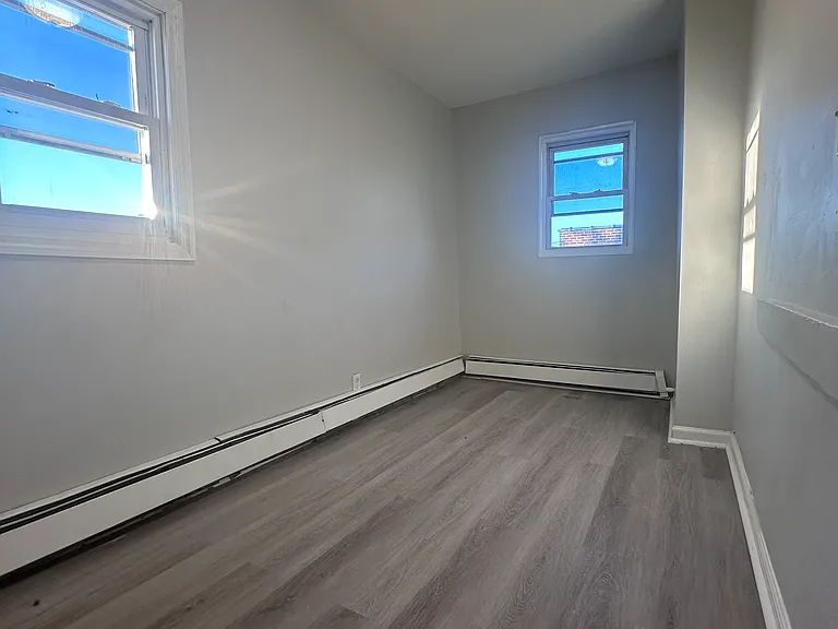299 Highland Ave #2 — Photo 5