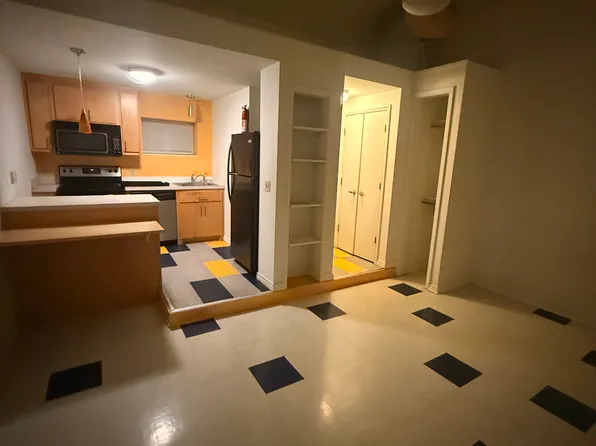 15 E Davidson St #3, Fayetteville, AR 72701