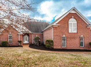 1021 Pittman Dr, Gallatin, TN 37066