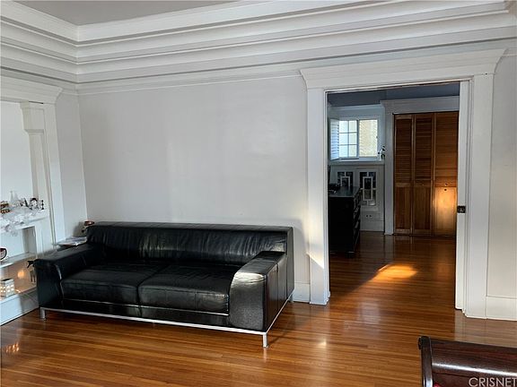 4th image of 117 N Dillon St