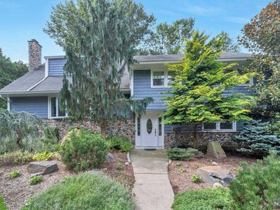 64 Bluefield Ave, Harrington Park, NJ, 07640