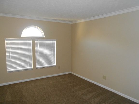 4th image of 1811 Tobago Dr