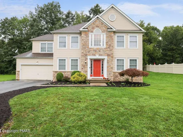 214 Dryden Rd, Stroudsburg, PA 18360