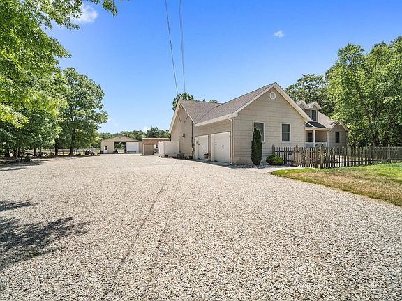 4th image of 4131 Pearce Rd