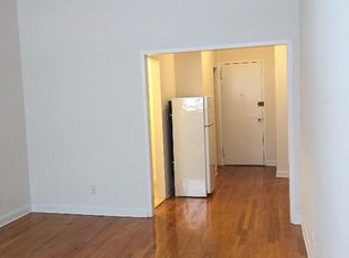 227 E 83rd St APT 3H, New York, NY 10028