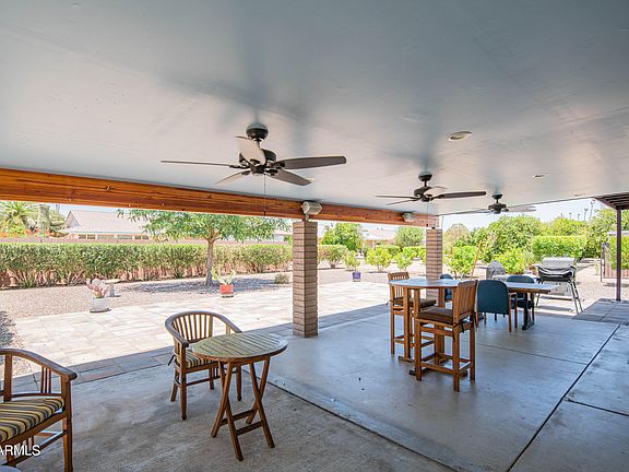 4th image of 10011 W Prairie Hills Cir