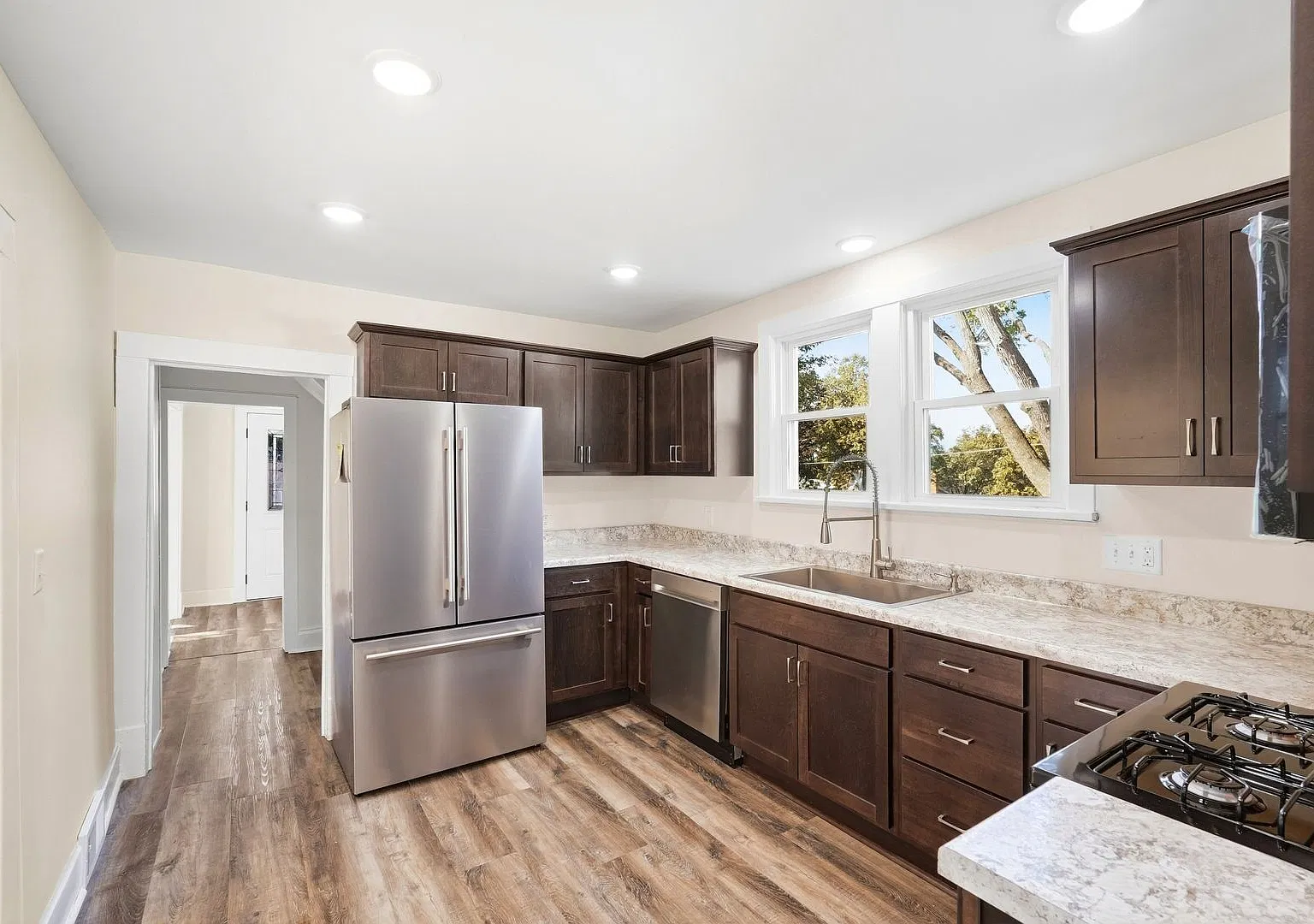 Beautifully Renovated 3BR SF Home with Brand-New Kitchen & Modern Finishes — Photo 1