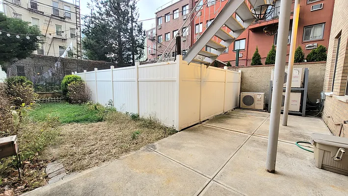 Rented by Oxford Property Group | media 1