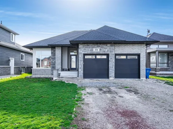 201 Spring St, Lakeshore, ON N8L 0G7