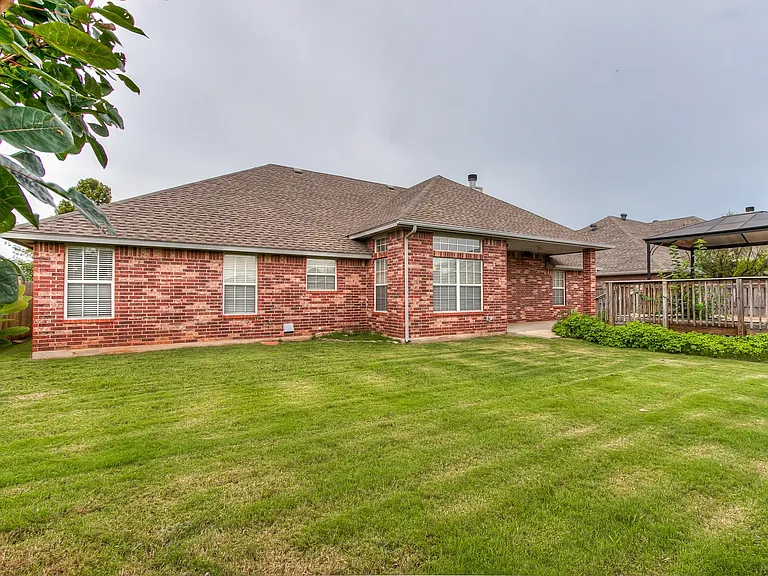 4008 Morningstar Dr — Photo 7