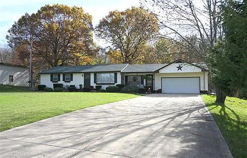 16442 Sycamore Rd photo 1