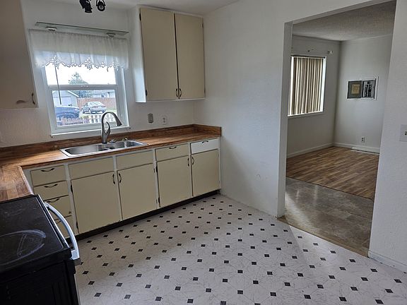 5th image of 540 Keller Ave