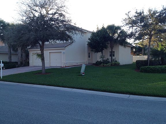2nd image of 4195 Torres Cir