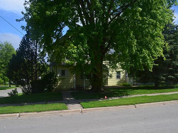 2nd image of 501 1st Ave NE