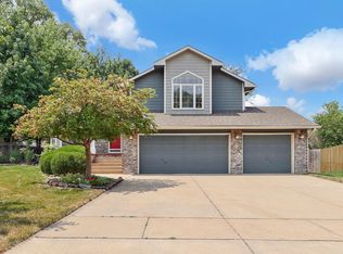 131 N Cardinal St, Wichita, KS 67230