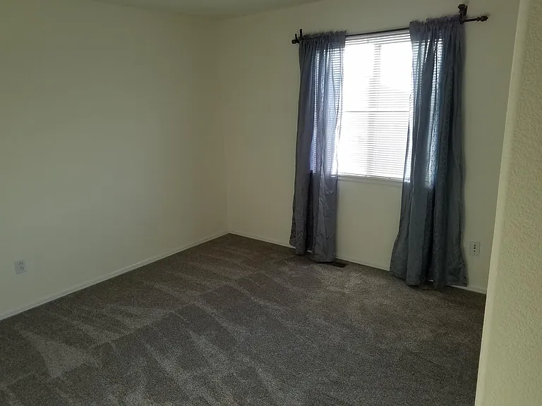 7607 Steward Ln — Photo 9