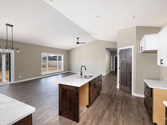 5th image of 1769 Arches DRIVE