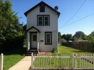 7 E Harmony St, Penns Grove, NJ 08069