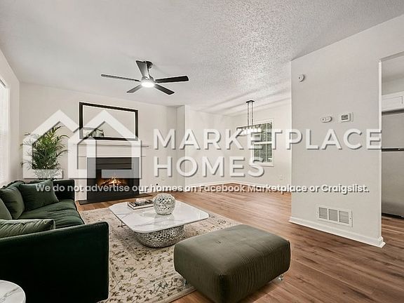 3rd image of 109 Hampton Dr