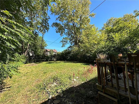 3rd image of 1528 E 51st St