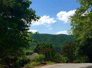 5316 Fox Den Rd, Roanoke, VA 24018