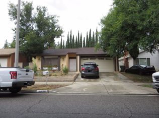 6899 Crest Ave, Riverside, CA 92503