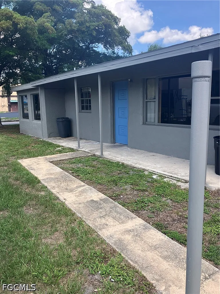 2 bed, 1.0 bath, 1348 sqft, $1,600 — Photo 1