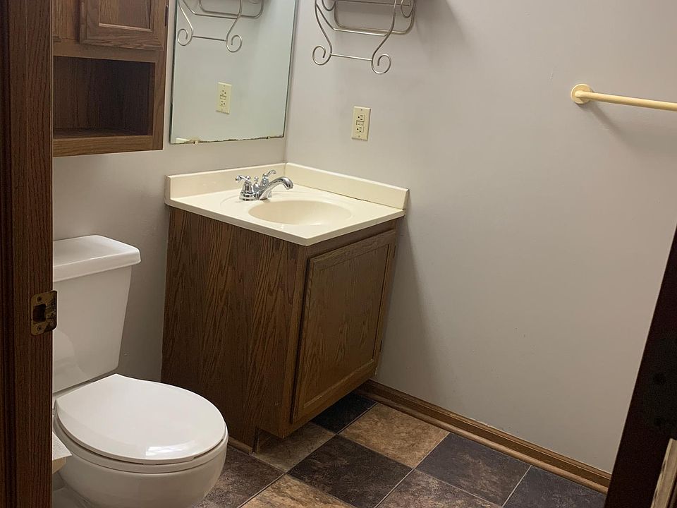 2nd image of 2433 Avenue L