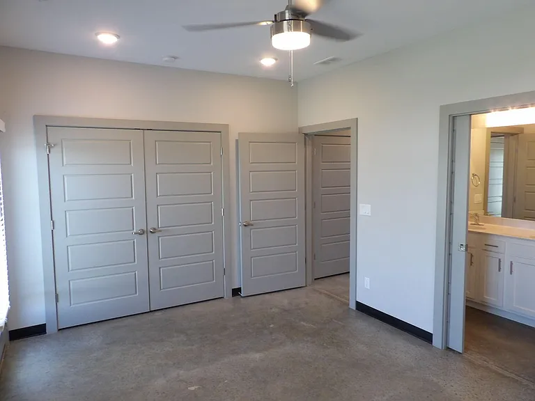 10907 Cole Thompson Ln — Photo 47
