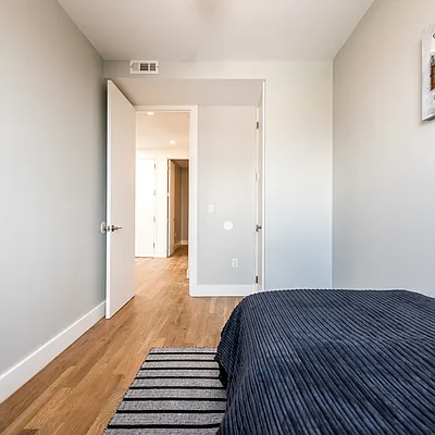 Rented by Nooklyn NYC LLC | media 20