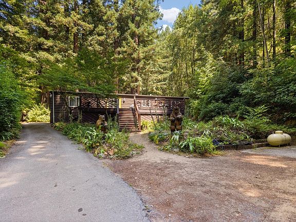 2nd image of 16208 Rio Nido Road