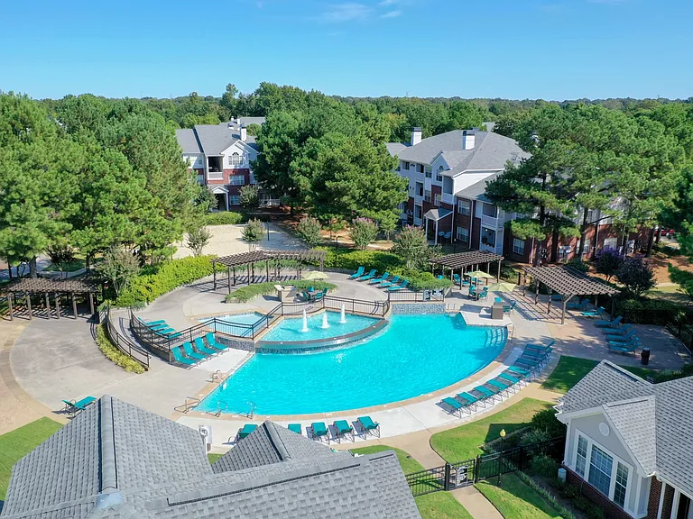 Enclave at Wolfchase — Photo 9