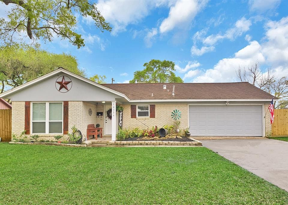 1st image of 10334 Carlow Ln
