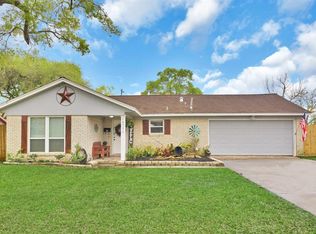 10334 Carlow Ln, La Porte, TX 77571