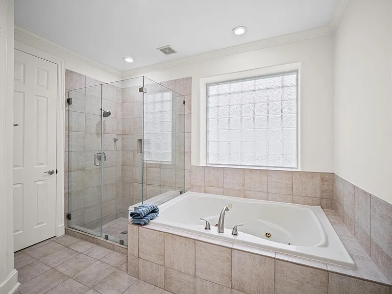 14227 Flower Creek Ln — Photo 27