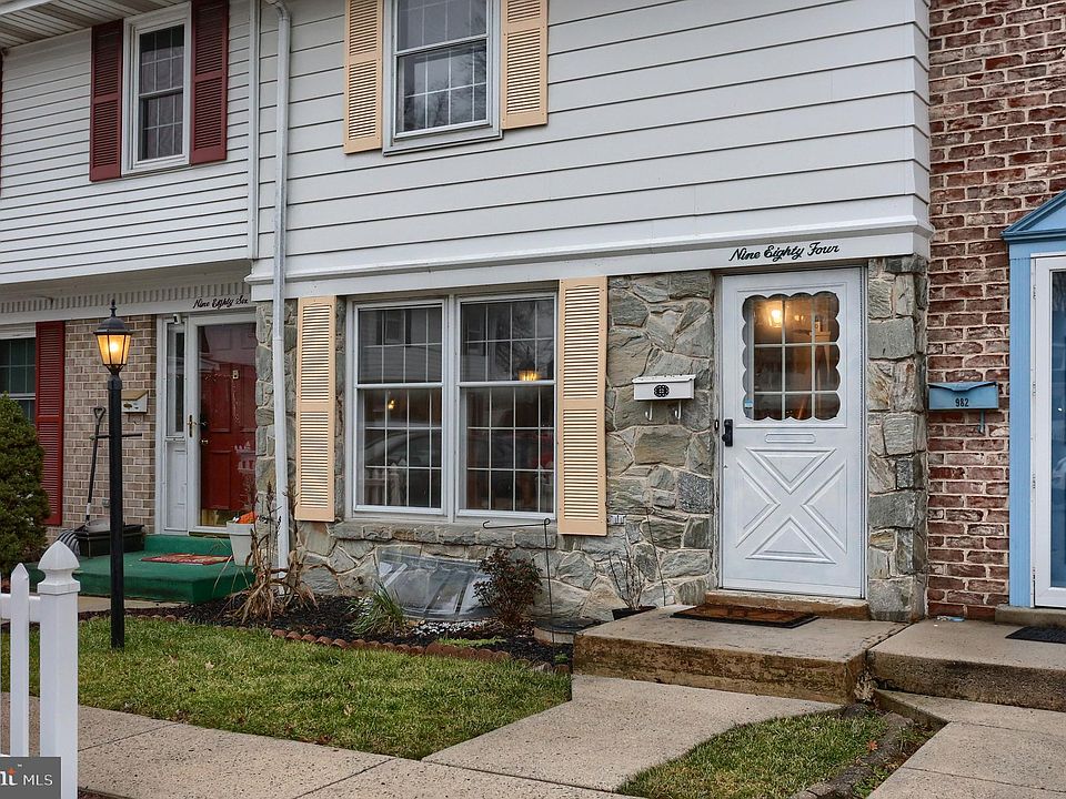 984 E Maple St, Palmyra, PA 17078 Zillow