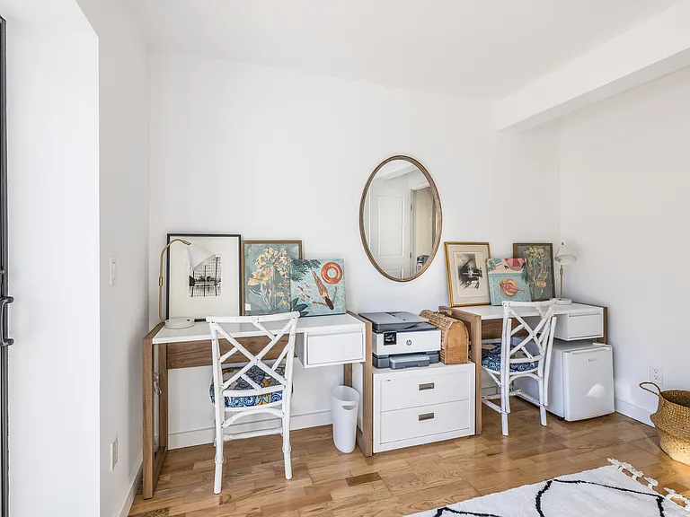 82 Springy Banks Rd — Photo 12