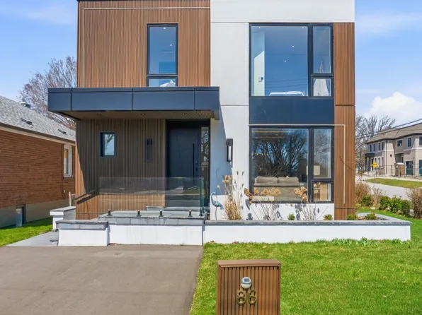 86 Edgecroft Rd, Toronto, ON M8Z 2C3