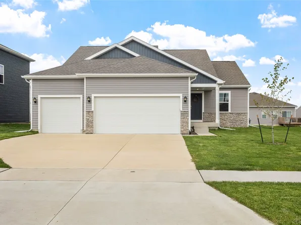 10311 Southerwick Pl, Johnston, IA 50131