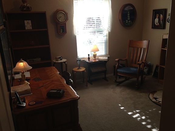 4th image of 221 Buckingham Dr