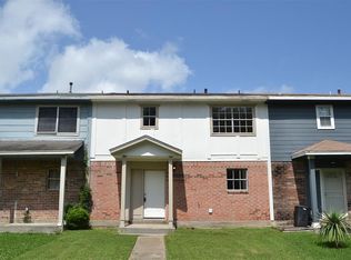 1228 Montana St, La Porte, TX 77571