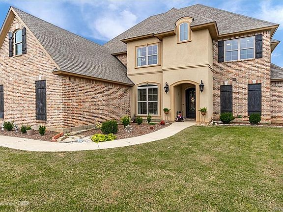 3rd image of 302 Granite Dr