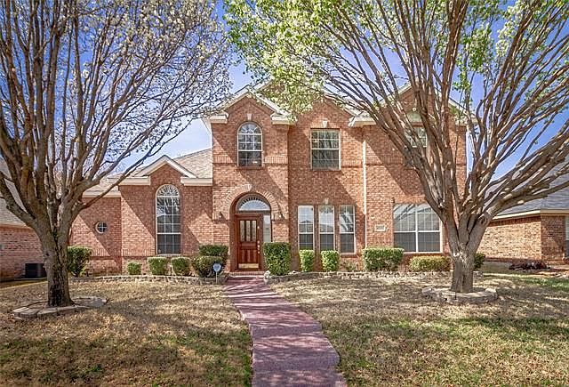1st image of 4213 Sandalwood Ln