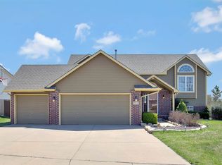 2020 N Ruger Cir, Andover, KS 67002