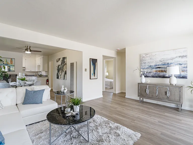 3140 Stanley Ave #B — Photo 6